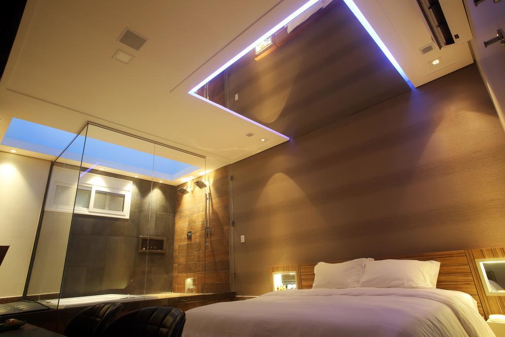 Zaya Motel Premium (Adults Only) Florianópolis Екстериор снимка